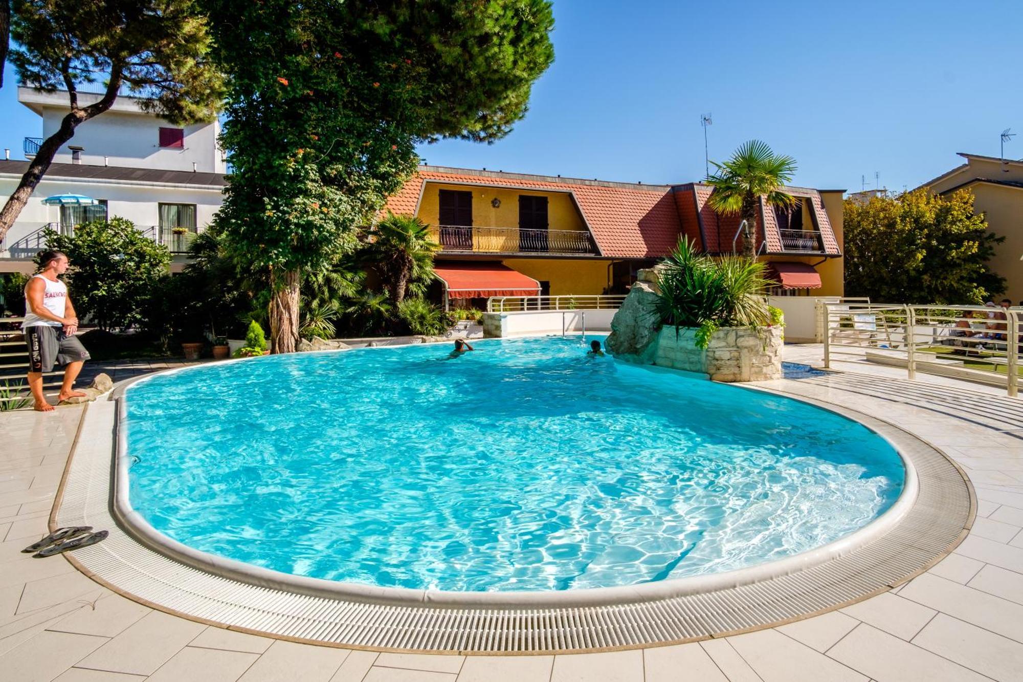 Hotel Bristol Bellaria-Igea Marina Zewnętrze zdjęcie